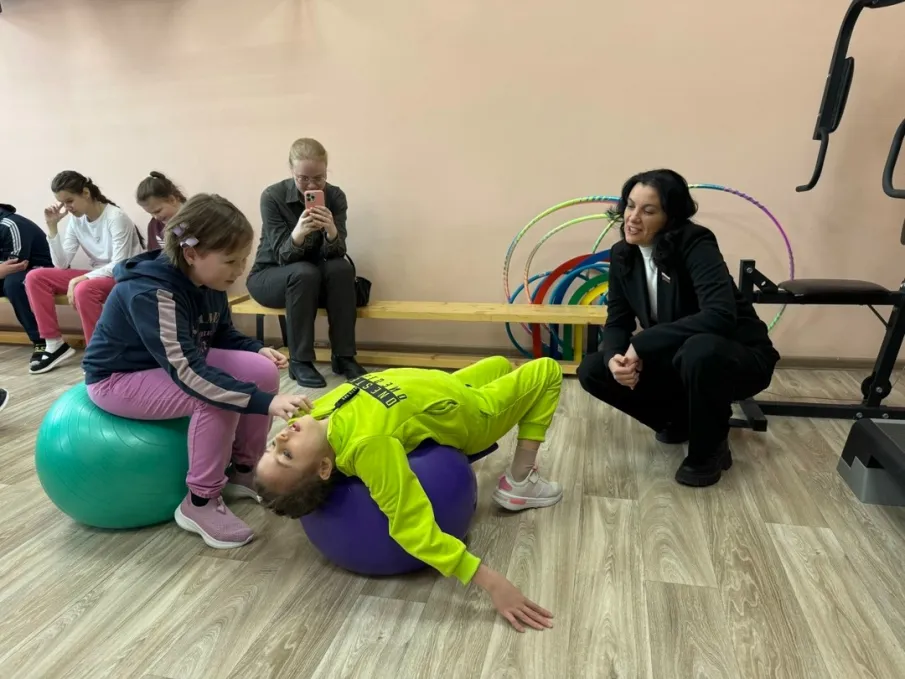 Вчера у нас в школе побывала уважаемый гость